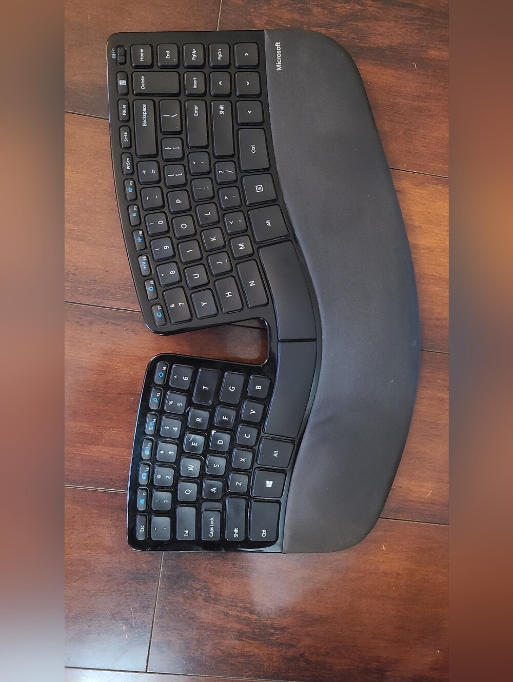 Microsoft Sculpt Ergonomic Wireless Keyboard 1559 Surface Ed w USB Dongle Tested